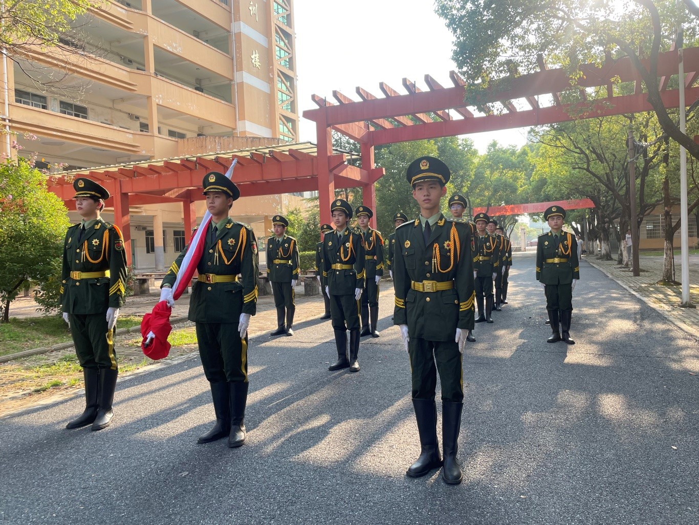 升旗1.jpg