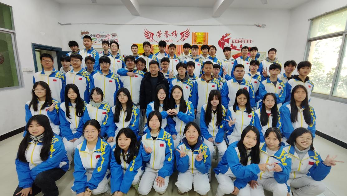谢爱志9.png 谢爱志9.png