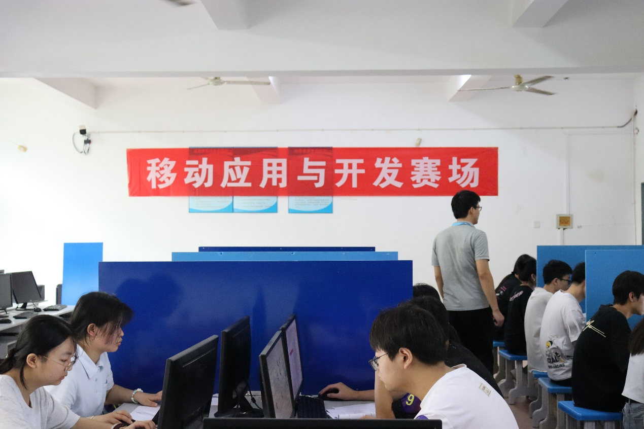 竞赛3.png 竞赛3.png