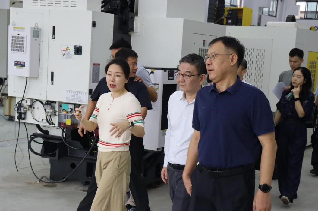 政协4.jpg 政协4.jpg